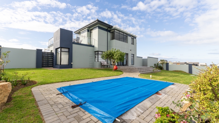 3 Bedroom Property for Sale in Le Grand Golf Estate Western Cape